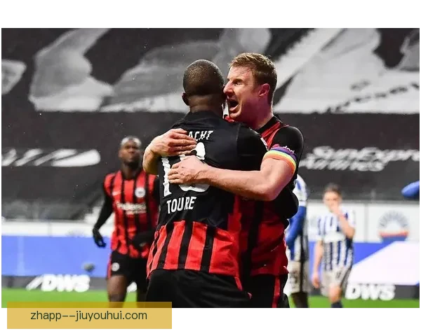 德甲法兰克福官方宣布签下意甲强力射手提升攻击火力